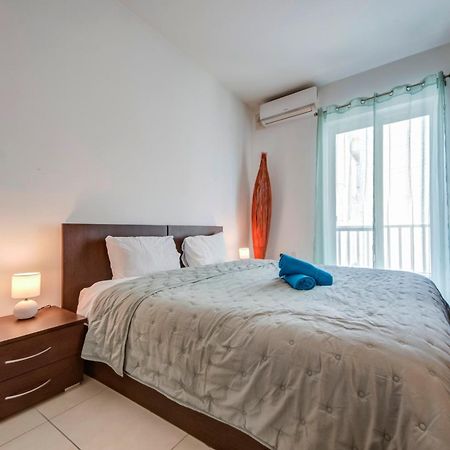 Modern 2Br Apt With Balconies In St Julians, Paceville - Apt 5 By Vaganza Saint Julian's エクステリア 写真