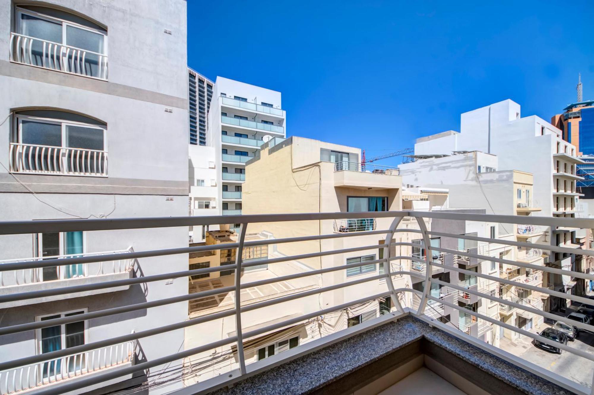 Modern 2Br Apt With Balconies In St Julians, Paceville - Apt 5 By Vaganza Saint Julian's エクステリア 写真